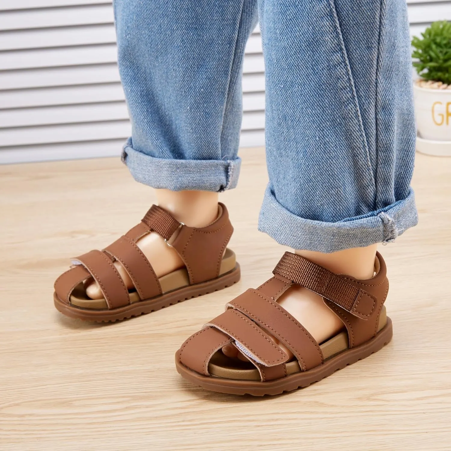 BMCiTYBM Toddler Boys Girls Sandals Open Toe Arch Support Slides Adjustable Straps Cork Footbed Slippers for Indoor Outdoor