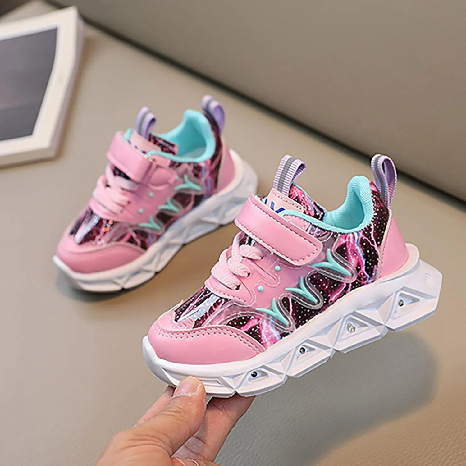 Children's Sneakers LED Charged Breathable Soft Sole Strap Collision Color for 1 to 6 Years Slip on Shoes for Kids