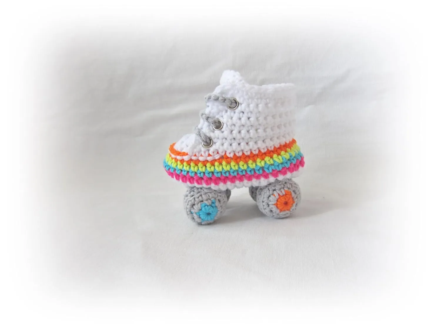 Crochet Baby Roller Shoes, Newborn Sport Shoes, Baby Shower Gift, Baby Booties (0-3 months)