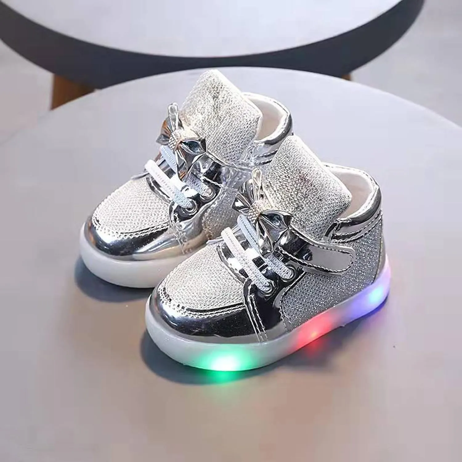 Fashion Toddler LED Light Shoes Boys Girls Bow Glitter Sequins Light Up Sneakers Kids Casual Soft Sole Shiny Shoes