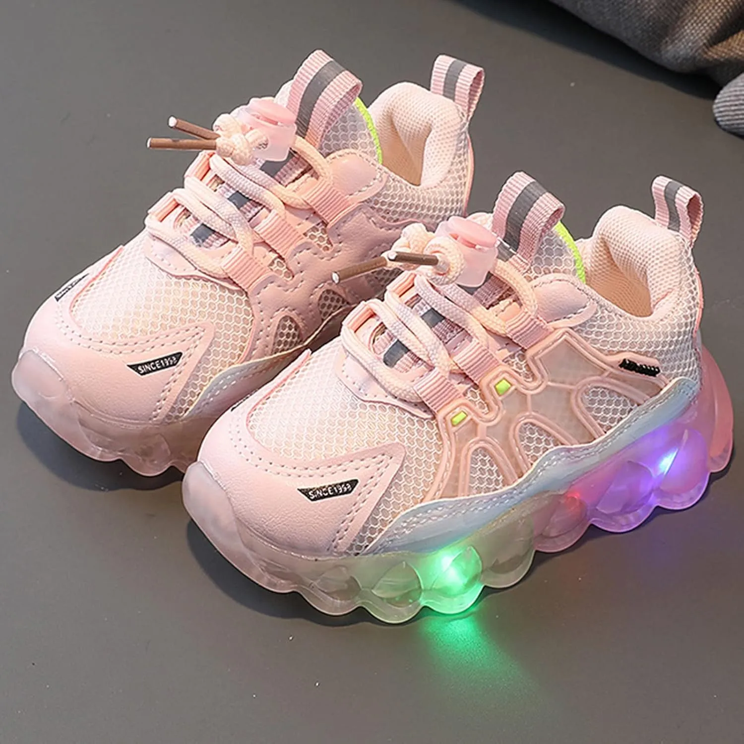 Girls Fashion Light On LED Casual Shoes Children Soft Sole Kids Sport Shoes for Running Girls