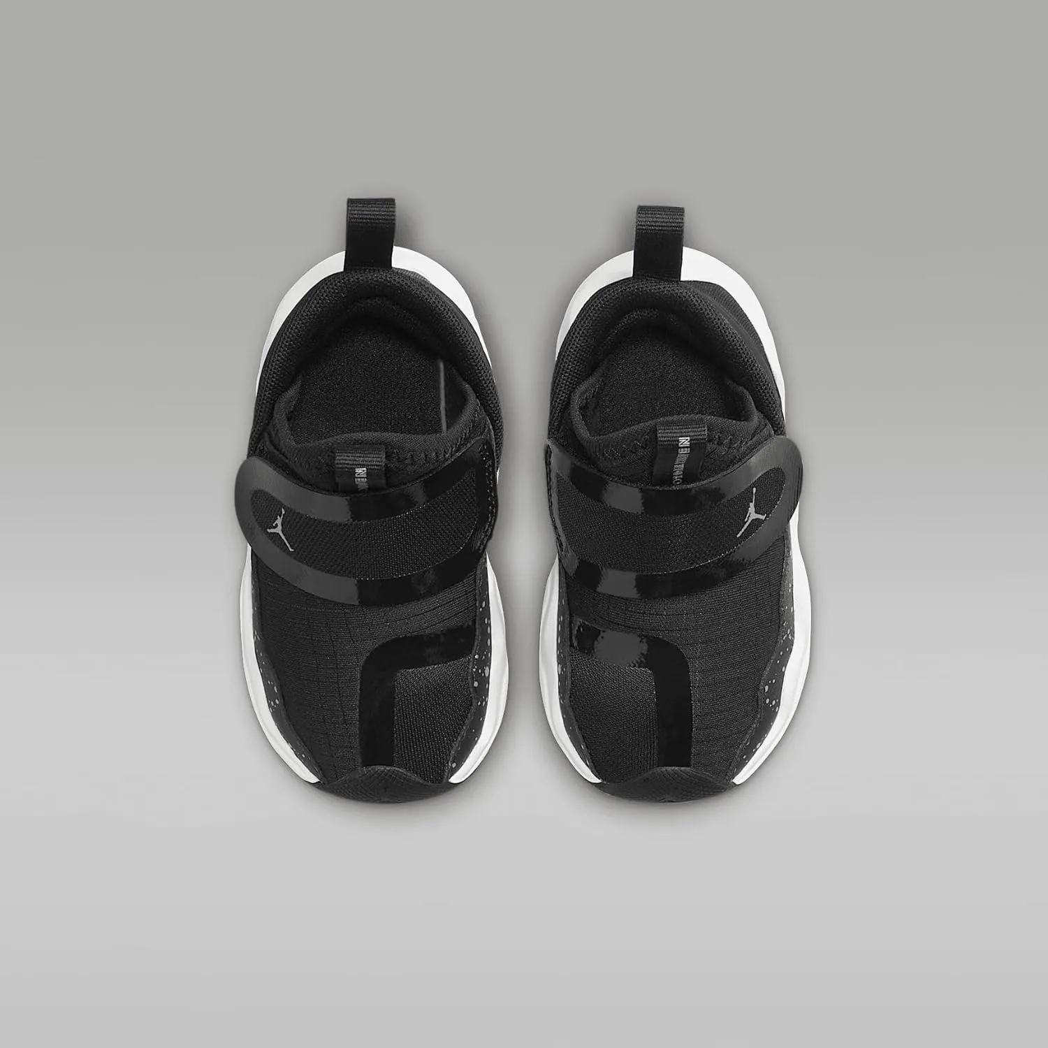 Jordan 23/7 Baby/Toddler Shoes (DQ9294-017, Black/White/Metallic Gold)