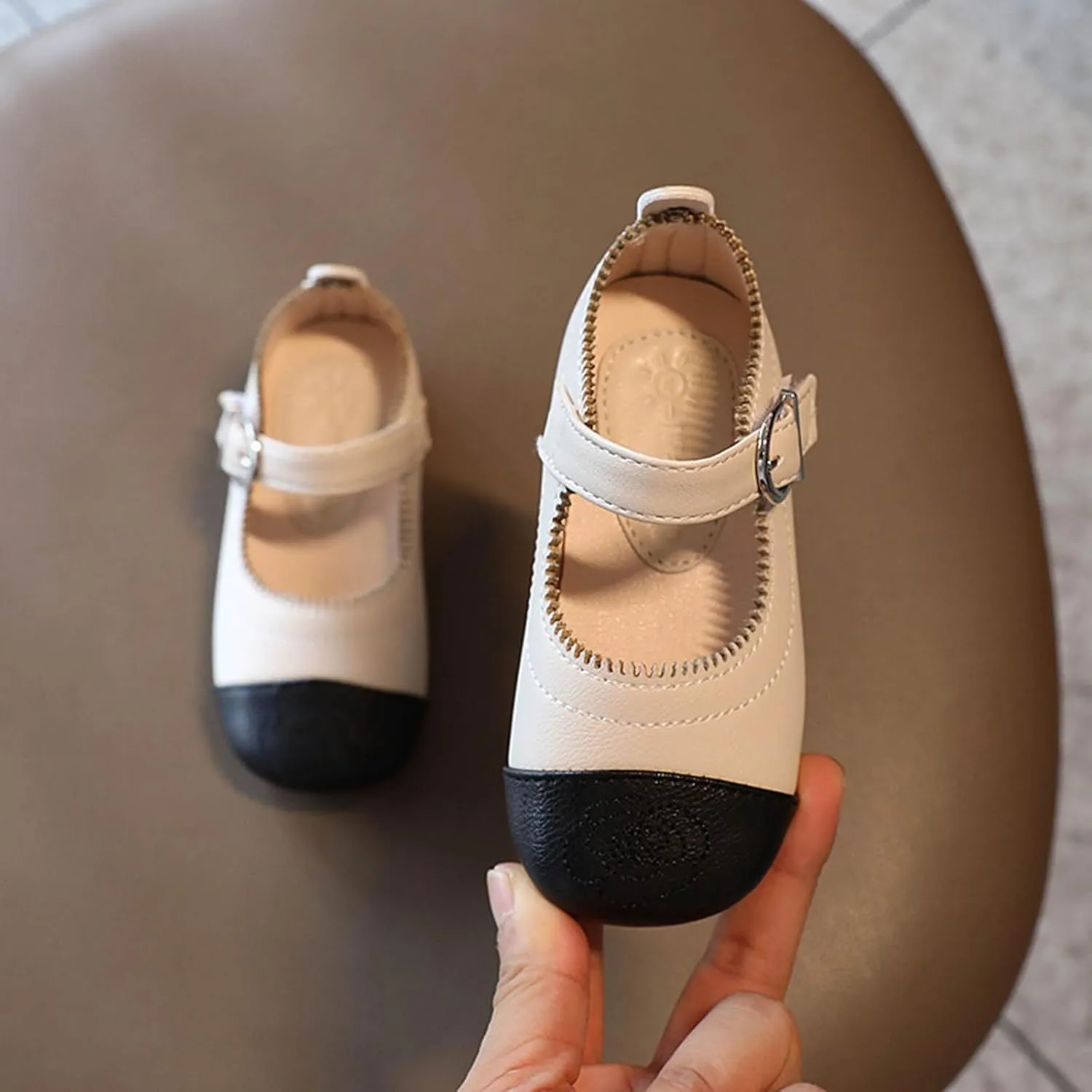 Kids Sandals Girls Sandals Summer For Children Wearing Beach Shoes Pearl Soft Sole Casual Closed Toe Dress Shoe