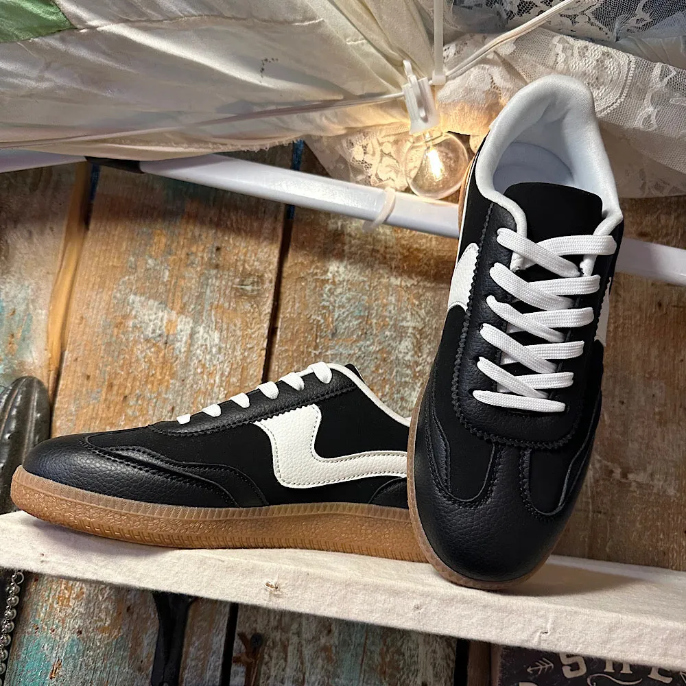 Mel Sneakers