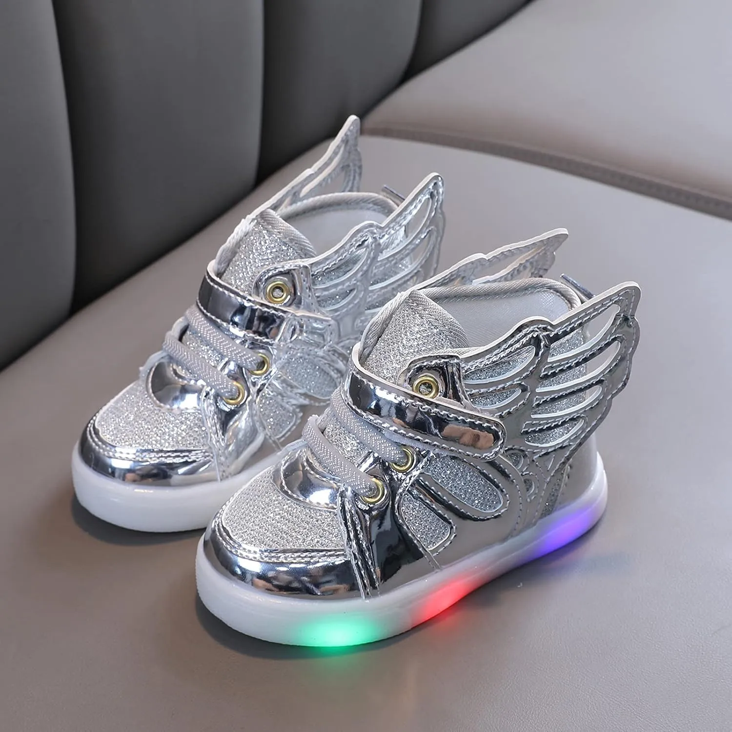 Toddler Baby Light Up Shoes Little Girls Non Slip Glitter High Top Sneakers Cute Child Fashion LED Flashing Boots