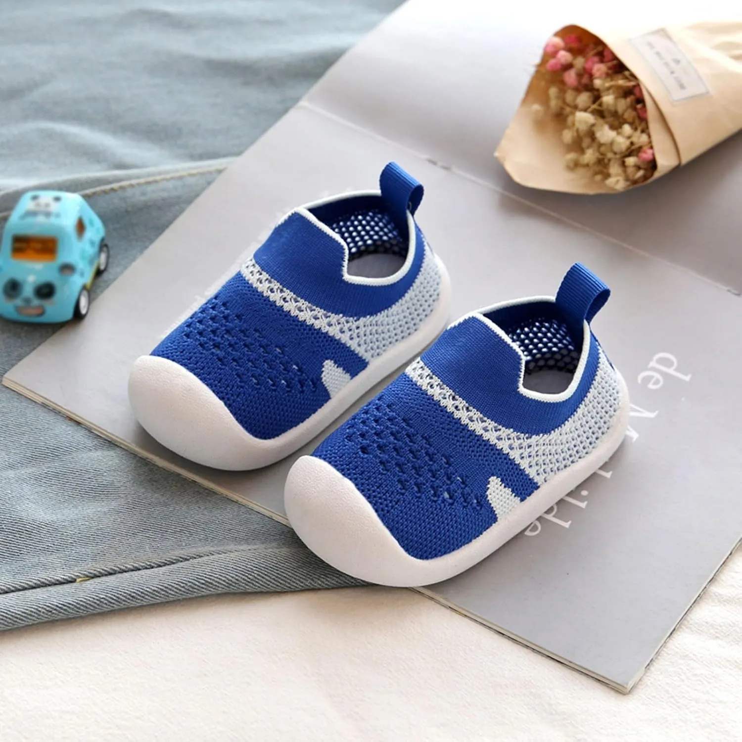 Toddler Cute Shoes Girls Boys Leisure Shoes Mesh Soft Bottom Breathable Slip On Sport Shoes Socks Flat Bottom Sneakers