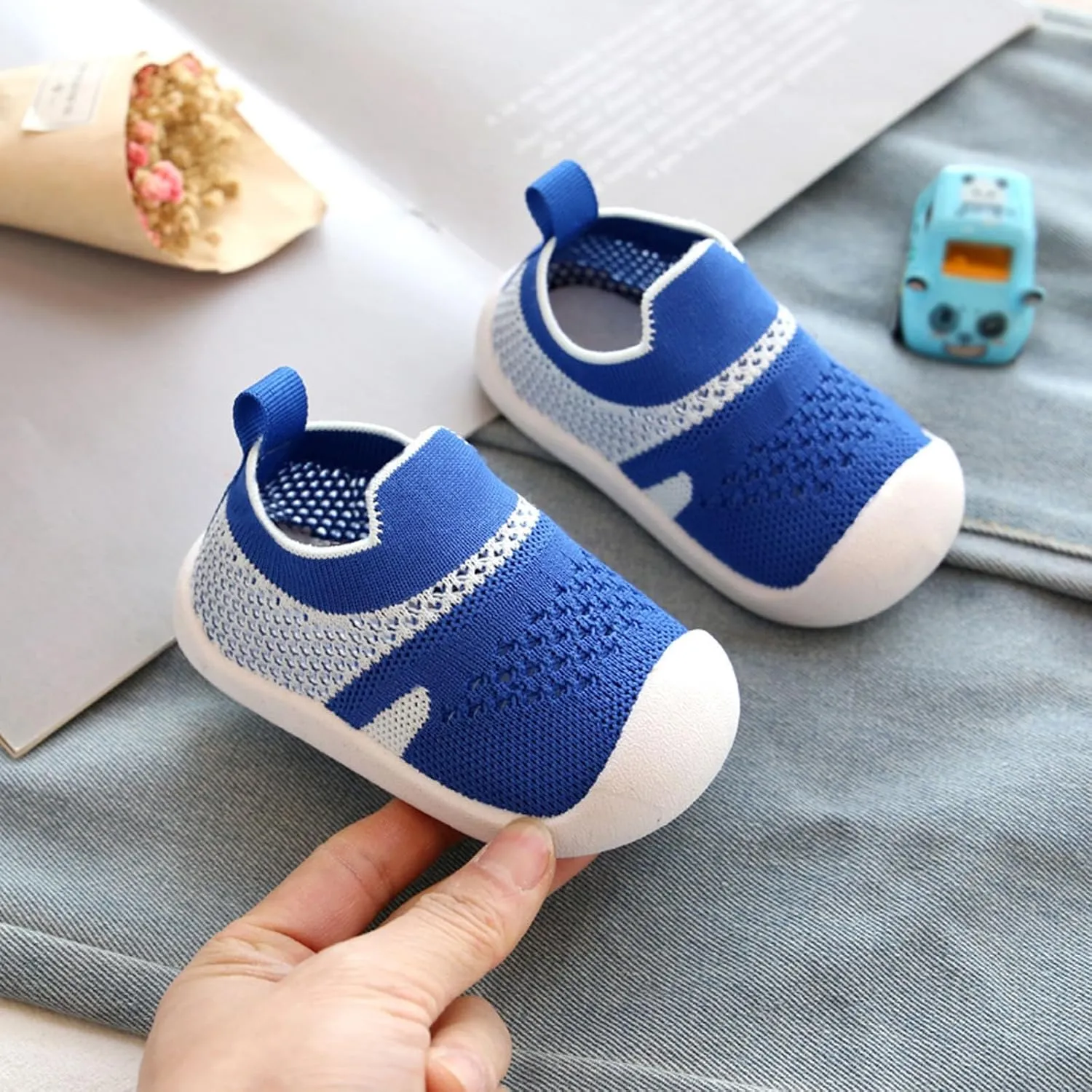 Toddler Cute Shoes Girls Boys Leisure Shoes Mesh Soft Bottom Breathable Slip On Sport Shoes Socks Flat Bottom Sneakers