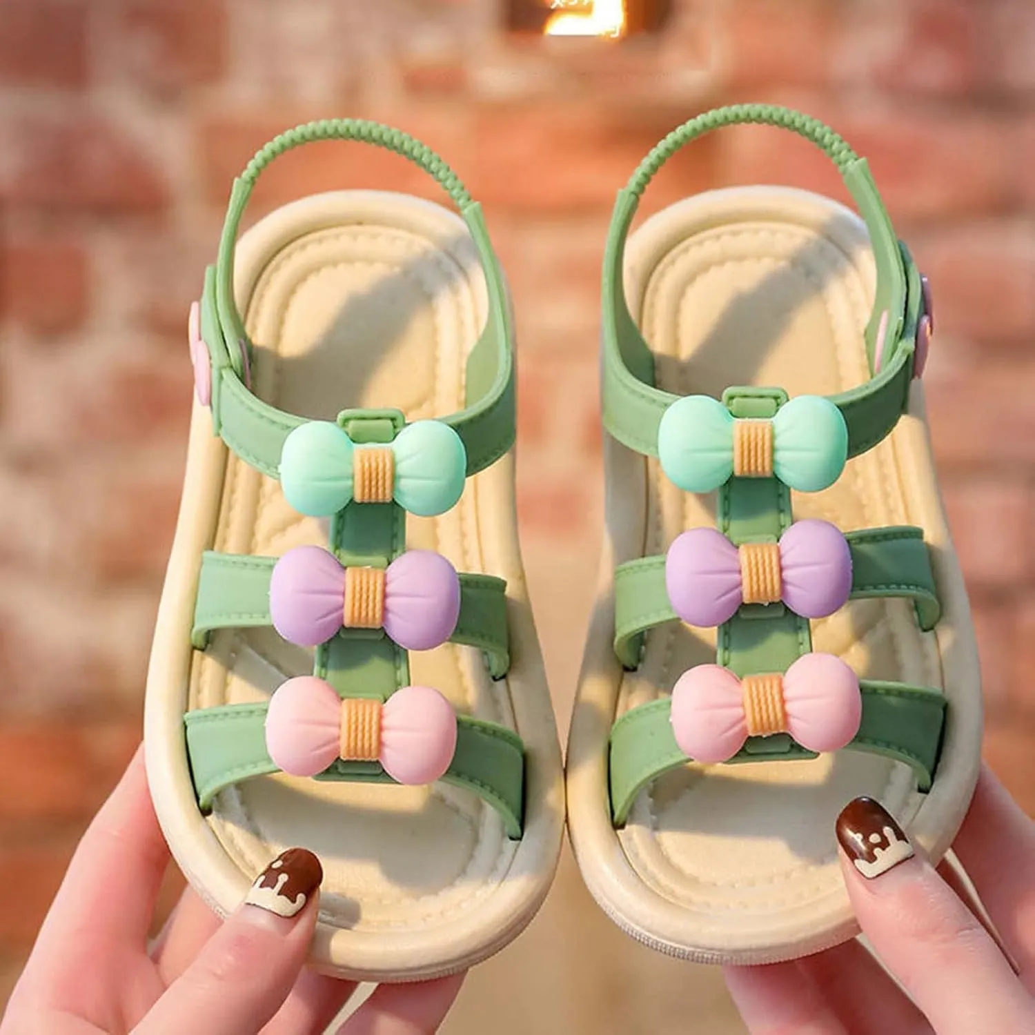 Toddler Shoes Soft Sole Non Slip Straw Soft Sole Beach Shoes Sweet Fashion Bow Sandals Cute Slippers for Girl (Green, 4Years)