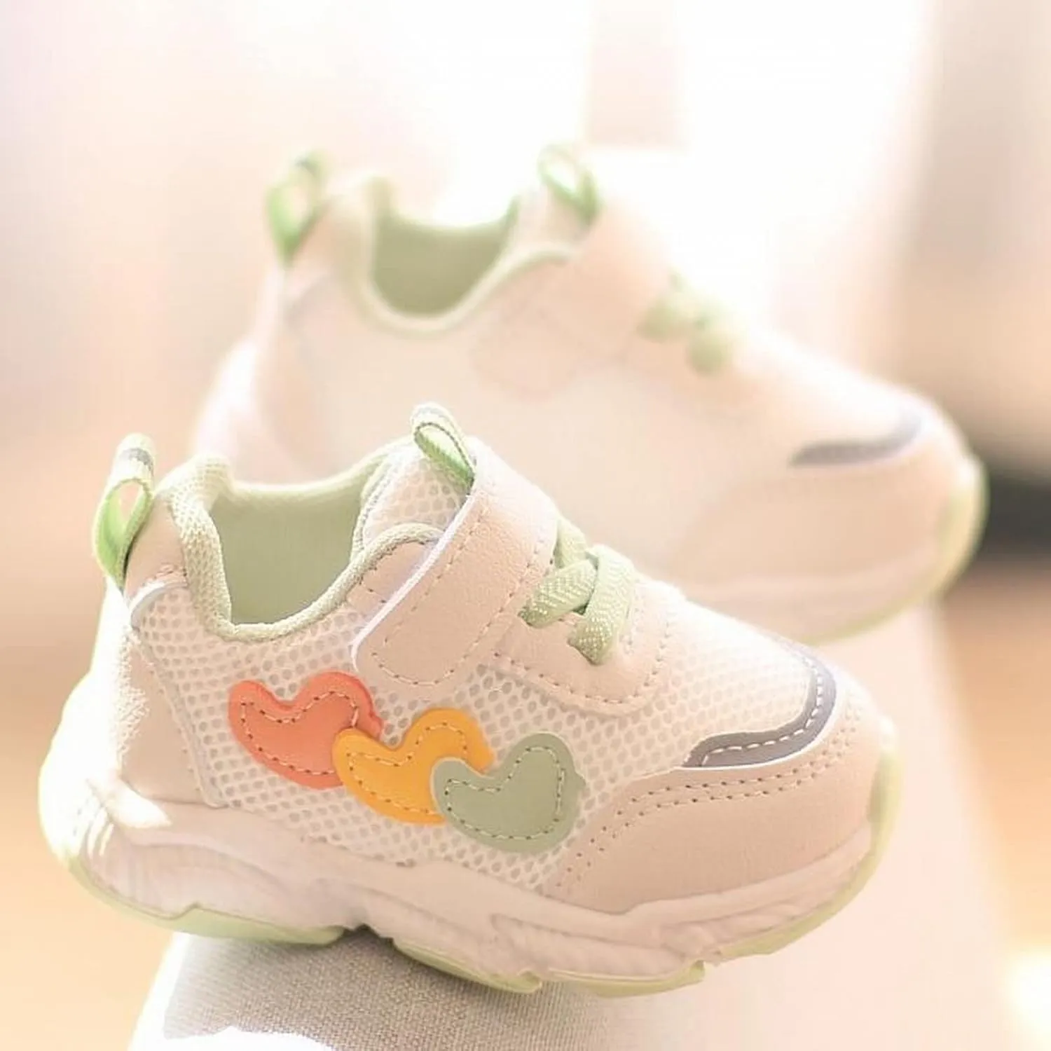 Toddler Sneakers Children's Sports Mesh Shoes Unisex Heart Decoration for Kids 3 to 18 Toddler Shoes Boys Size 6 Wide